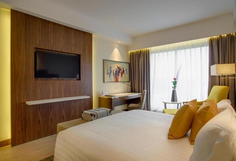 اتاق استاندارد با تخت بزرگ, Crowne Plaza Nairobi Airport, An Ihg