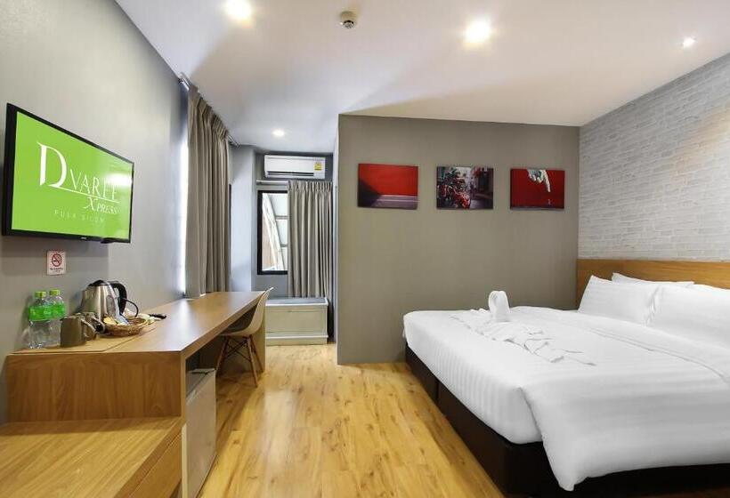 غرفة ديلوكس, Pula Silom