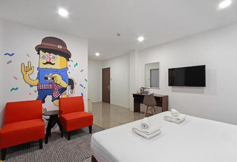 غرفة بريميوم, Pula Silom