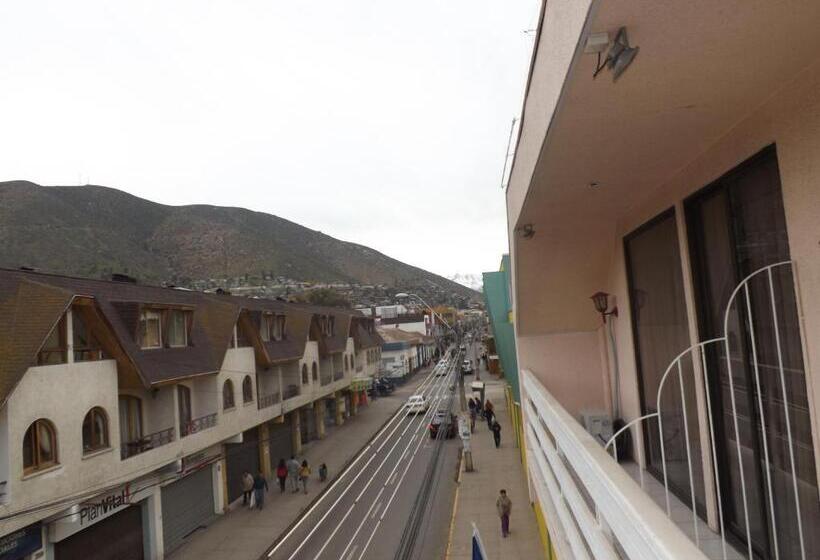 חדר סטנדרט לשלושה, Diaguitas Illapel