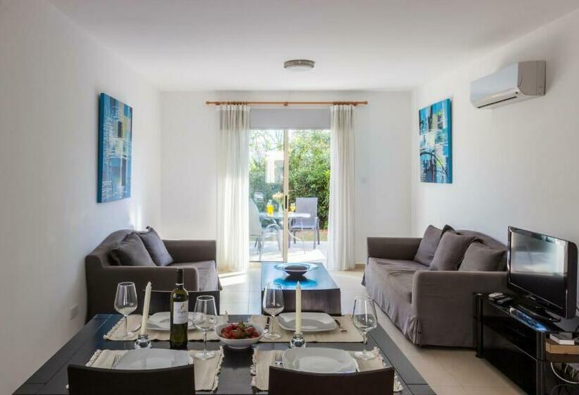 Апартаменты 2 Спальни с Садом, Elysia Park