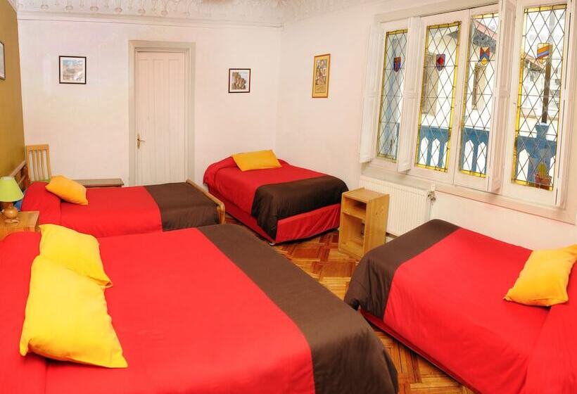 家庭间, Hostal Rio Amazonas