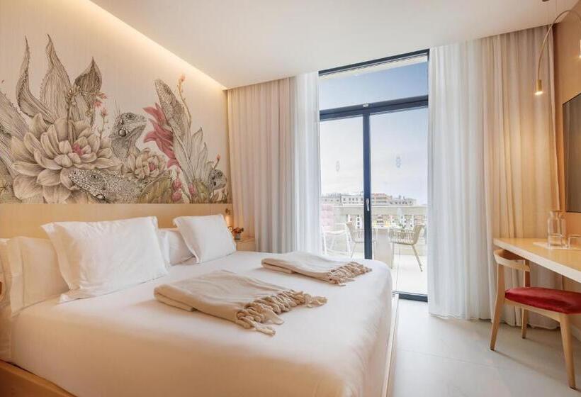 Standard Room with Terrace