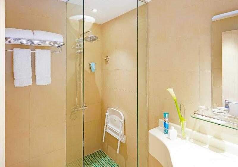 スタンダードトリプルルーム, Ibis Styles Makkah
