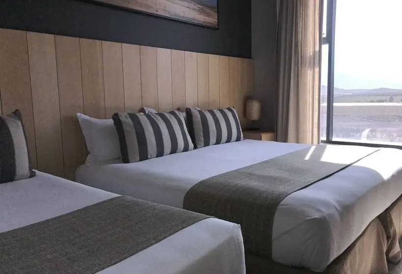スーペリアトリプルルーム, Keo Hotel Ovalle Casino Resort