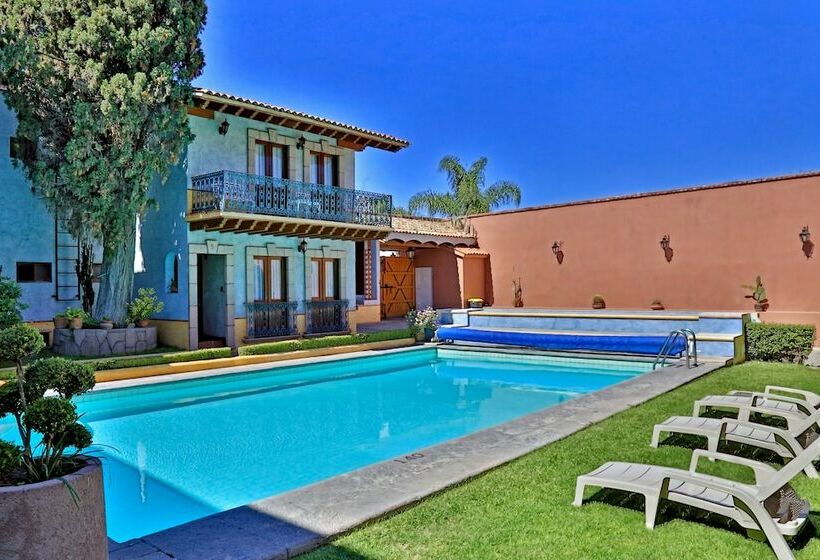 اتاق سوپریور, La Plaza De Tequisquiapan