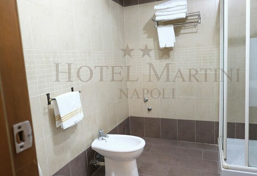 スタンダードルーム, Martini