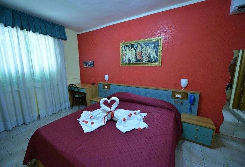 スタンダードルーム, Martini