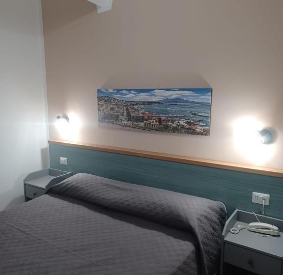 スタンダードルーム, Martini