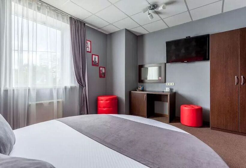 小型套房, Marton Severnaya