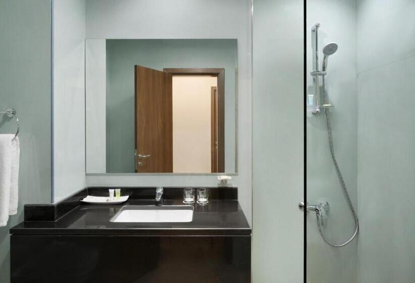 장애인을 위한 스탠다드 룸, Ramada Encore Al Khobar Olaya