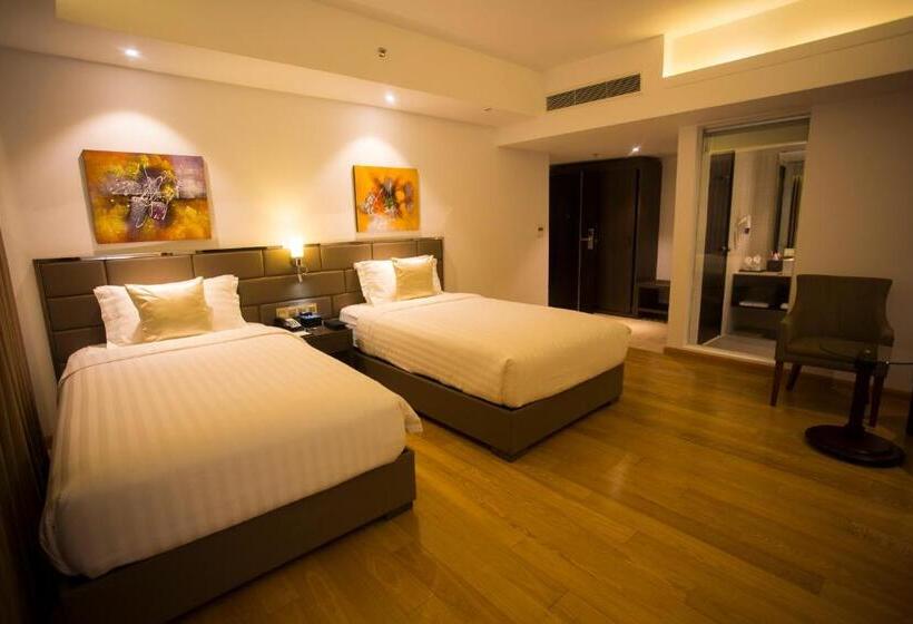 اتاق سوپریور, Golden Tulip  The Grandmark Dhaka