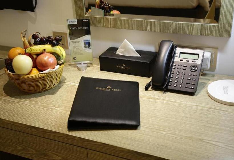 جناح مطل على المدينة, Golden Tulip  The Grandmark Dhaka
