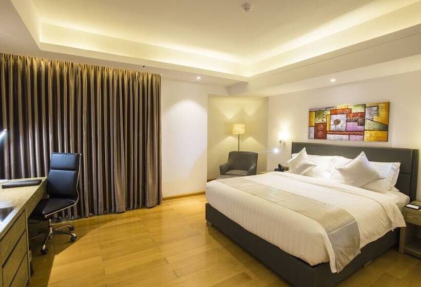 غرفة سوبيريور, Golden Tulip  The Grandmark Dhaka