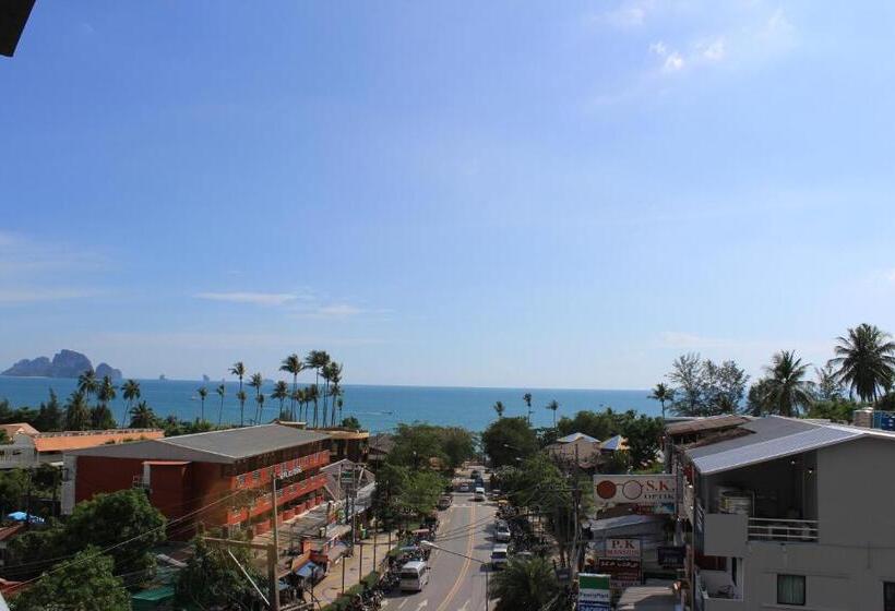 غرفة ديلوكس مطلّة علي البحر, Wake Up Aonang