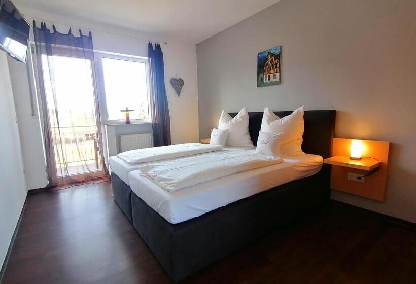 חדר סטנדרט עם מרפסת, Weingut Tiliahof