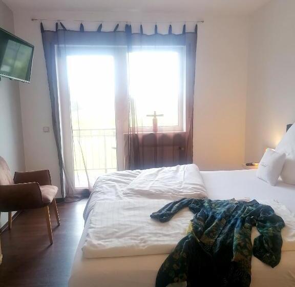 חדר סטנדרט עם מרפסת, Weingut Tiliahof