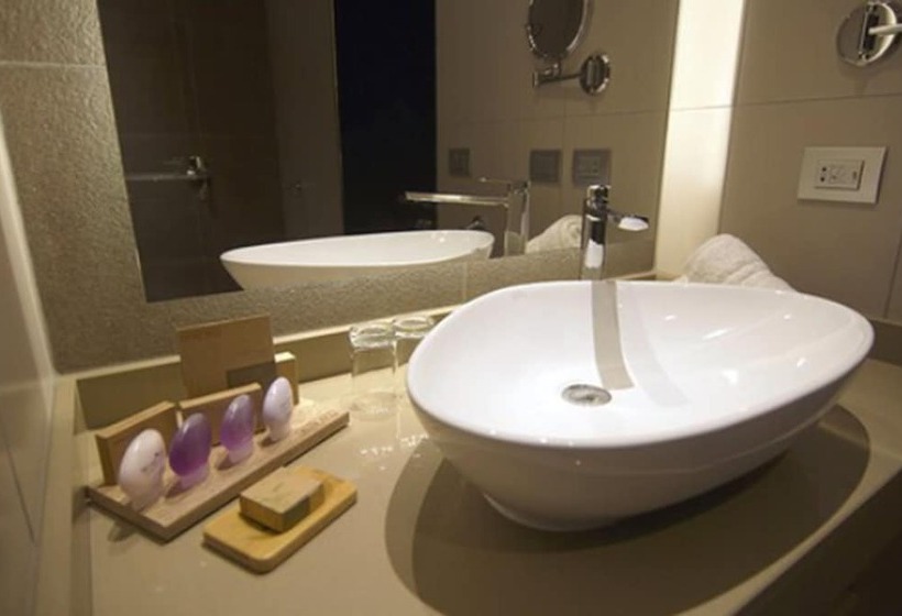 Номер Стандарт Трехместный, Keo Hotel Ovalle Casino Resort