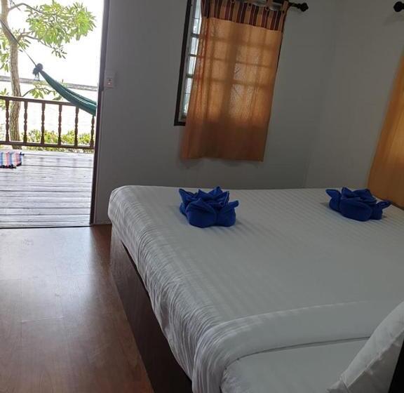 スタンダードバンガロー, Laemson Resort