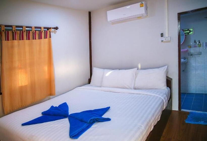 スタンダードバンガロー, Laemson Resort