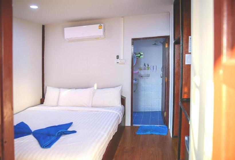 スタンダードバンガロー, Laemson Resort