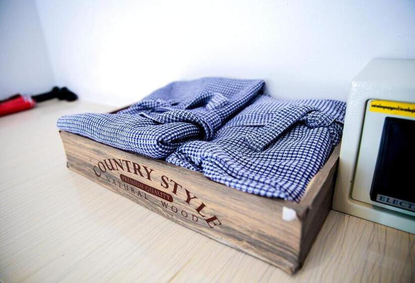 スーペリアールーム, Laemson Resort