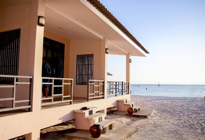 スーペリアールーム, Laemson Resort