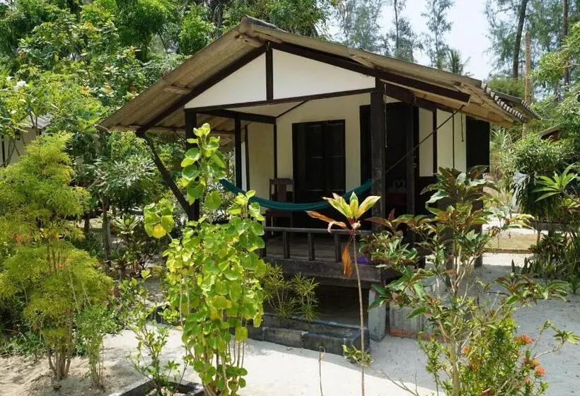 Standard bungalow with view, Laemson Resort
