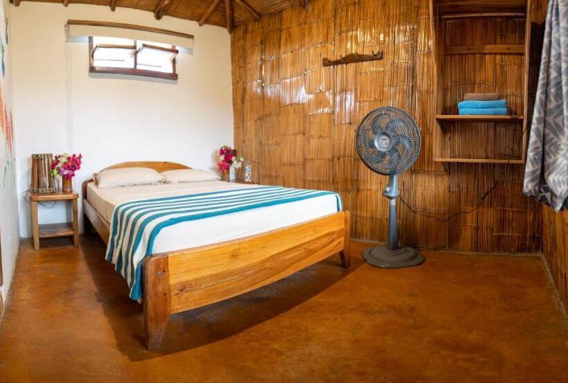 غرفة قياسية, Hostal Rutamar