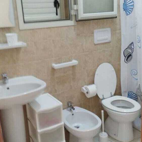 חדר סטנדרט לארבעה, Villa Elisa