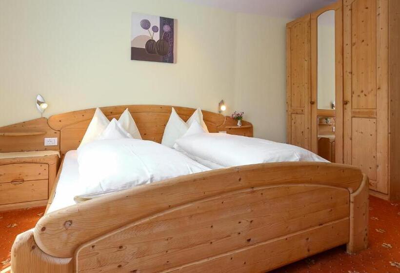 Номер Стандарт, Garni Meinrad