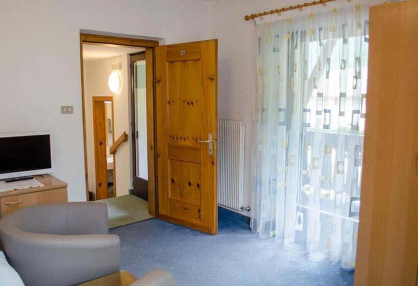 Номер Стандарт с Балконом, Garni Meinrad