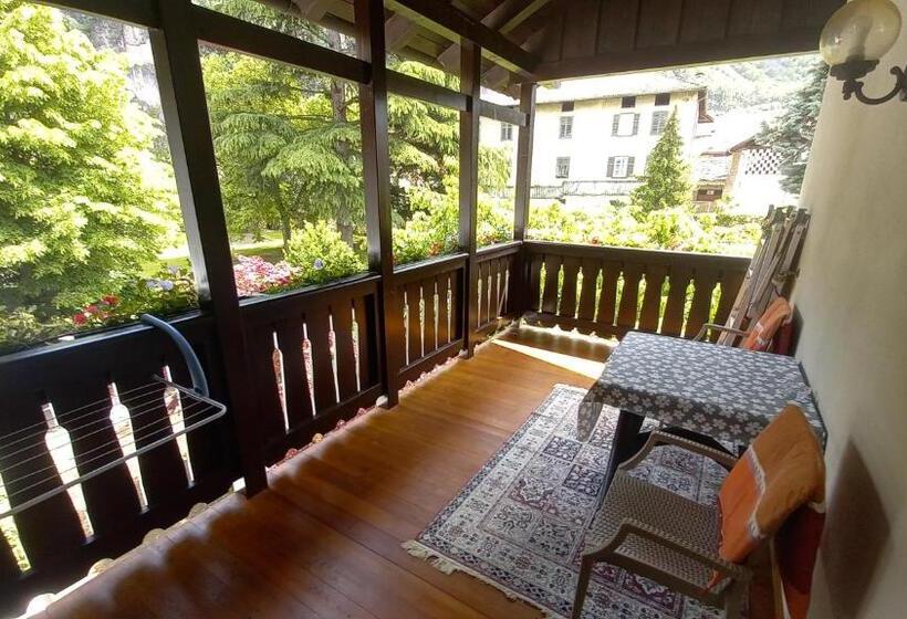 Номер Стандарт с Балконом, Garni Meinrad