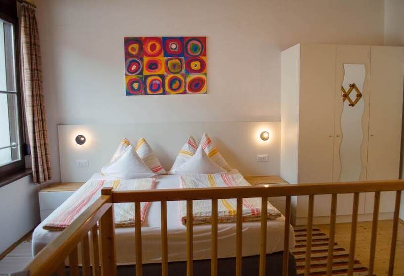 Семейный Номер, Garni Meinrad