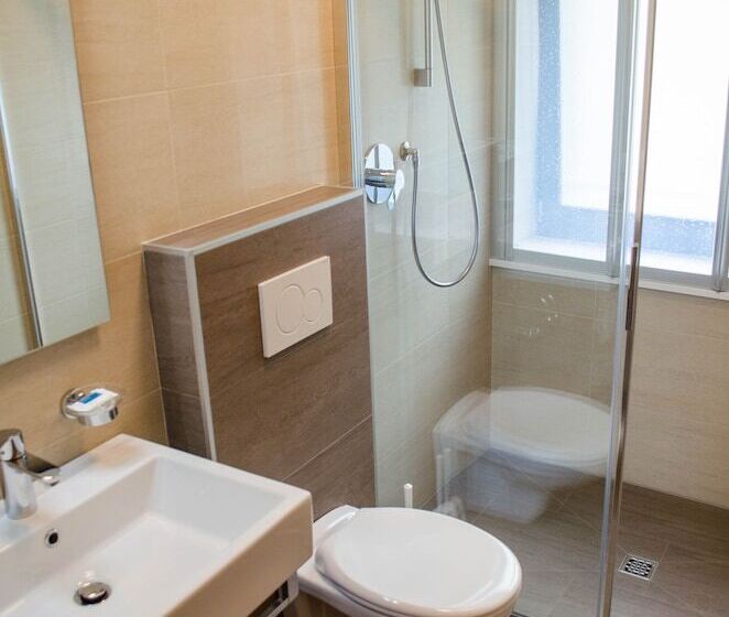 Номер Стандарт с Балконом, Garni Meinrad