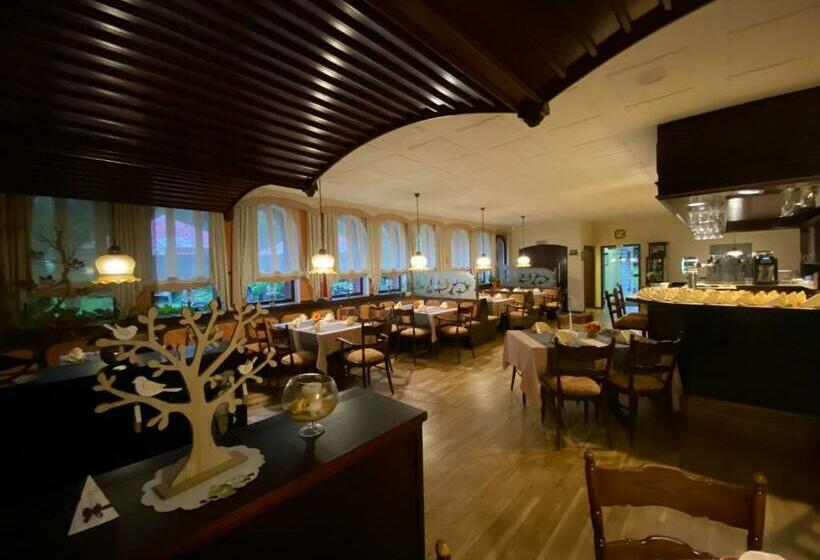 Economy Single Room, Herbstein