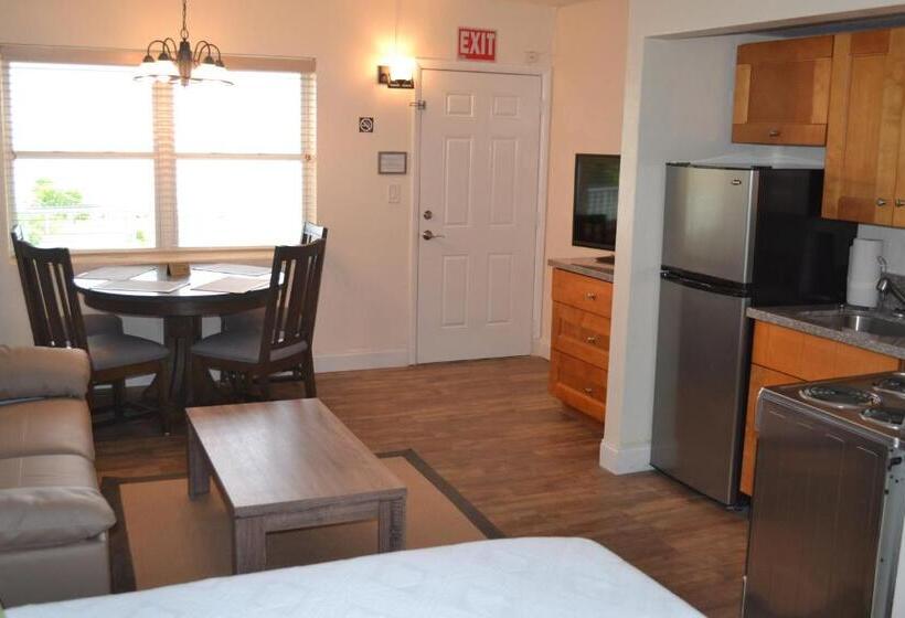 غرفة ديلوكس, Knight S Key Suites