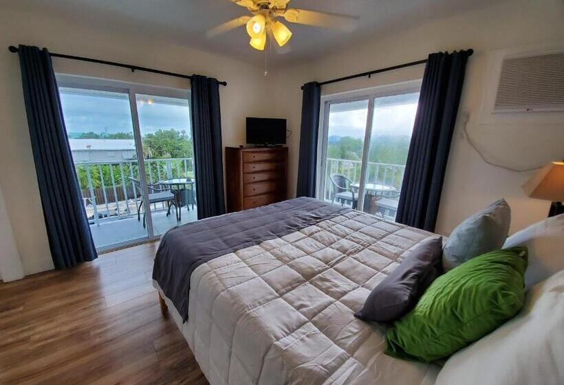 شقة غرفتين, Knight S Key Suites