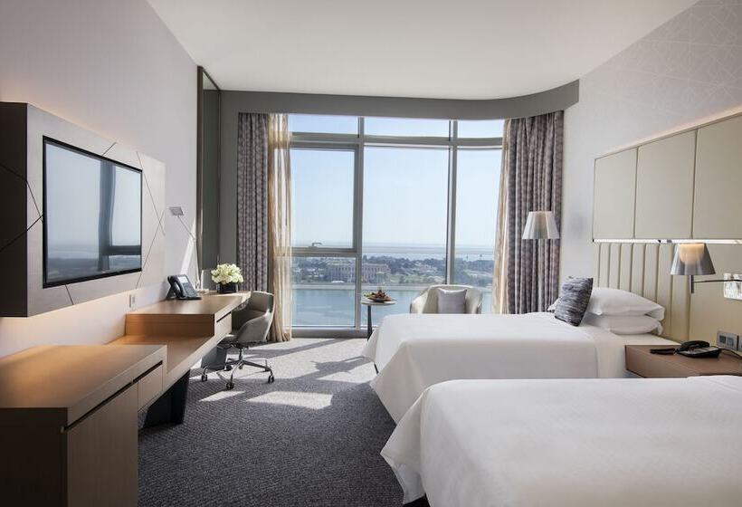 Номер Клуб, Pearl Rotana Capital Centre