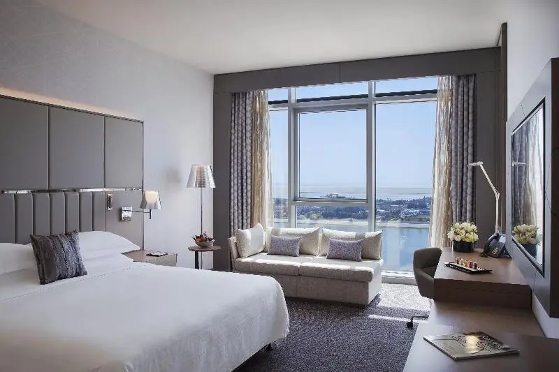Club-huone, Pearl Rotana Capital Centre