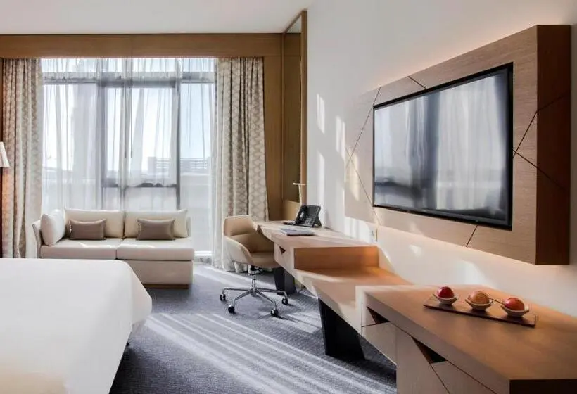 Standard-huone King-vuode, Pearl Rotana Capital Centre