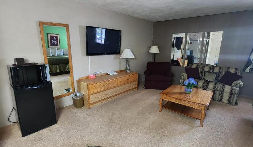 جناح سرير كينج, Lantern Motel