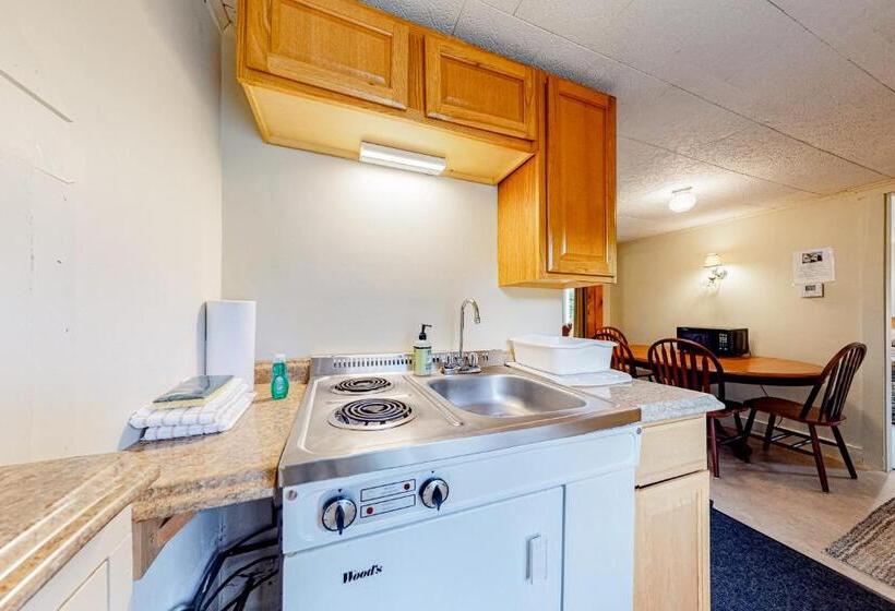 منزل غرفة نوم واحدة, Riverbank Motel And Cabins Managed By Vacasa