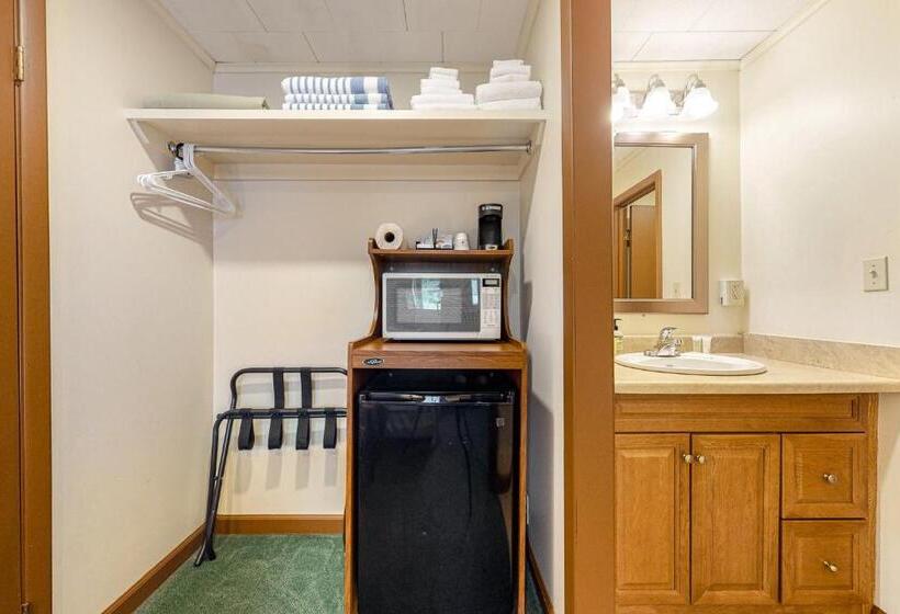 جناح, Riverbank Motel And Cabins Managed By Vacasa