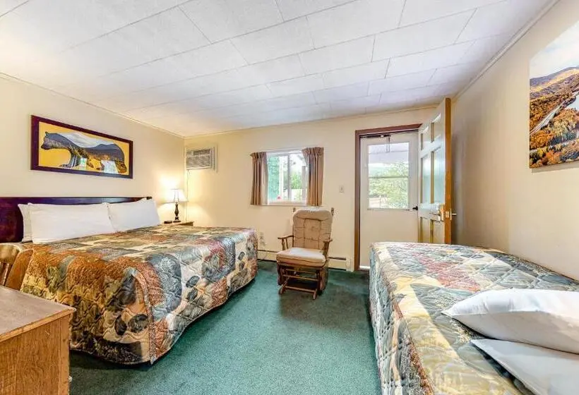 Sviitti, Riverbank Motel And Cabins Managed By Vacasa