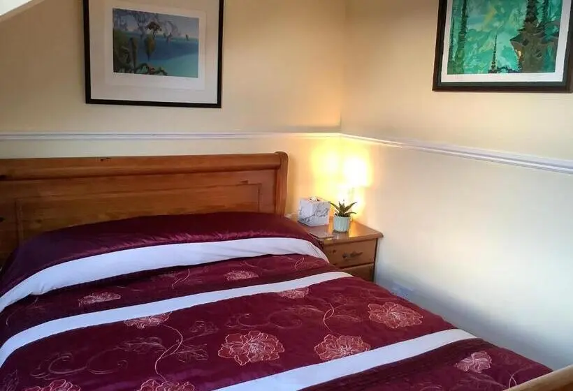 Camera Standard, Struan House B&b