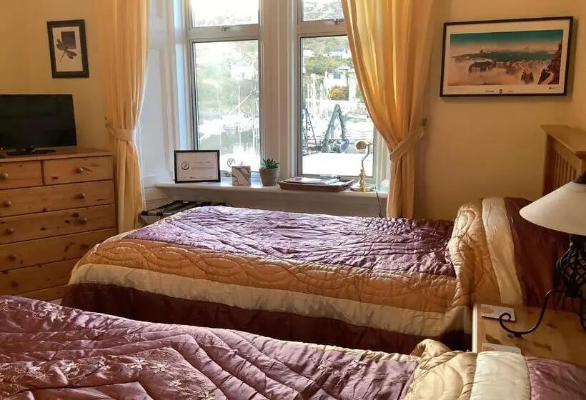 Camera Standard, Struan House B&b