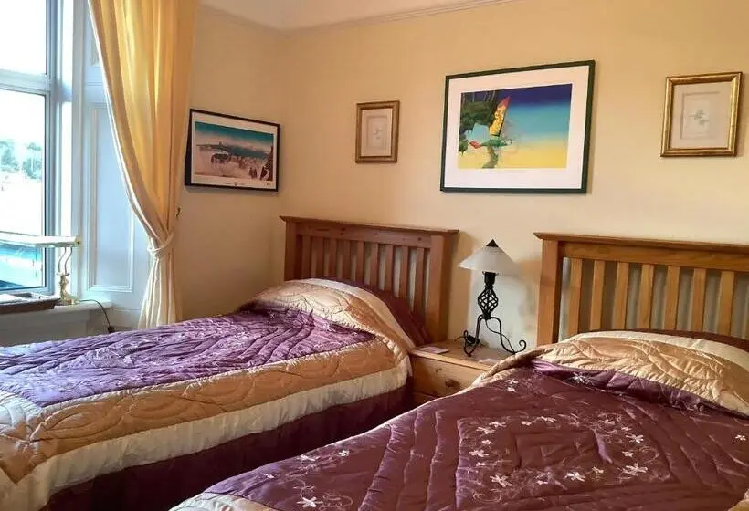 Camera Standard, Struan House B&b