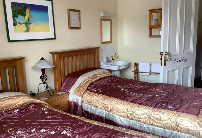 Camera Standard, Struan House B&b