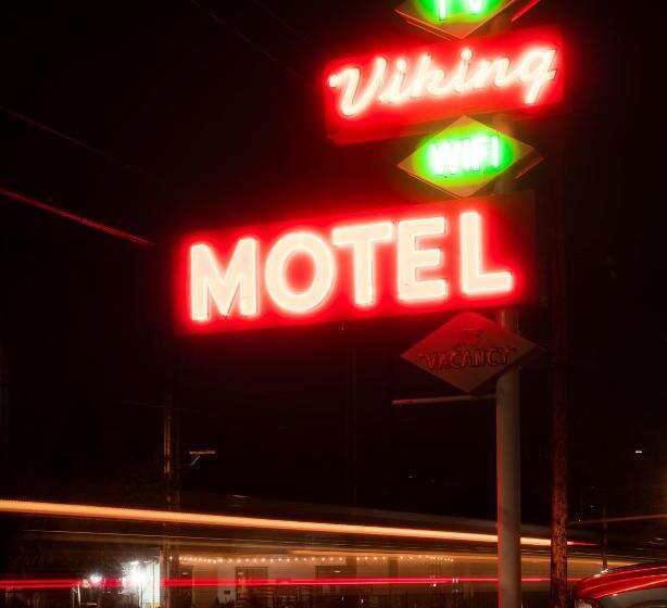 غرفة قياسية سرير كينج, Viking Motel